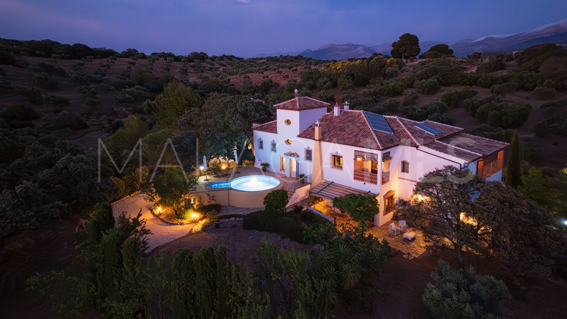 Cortijo for sale in Villanueva del Rosario