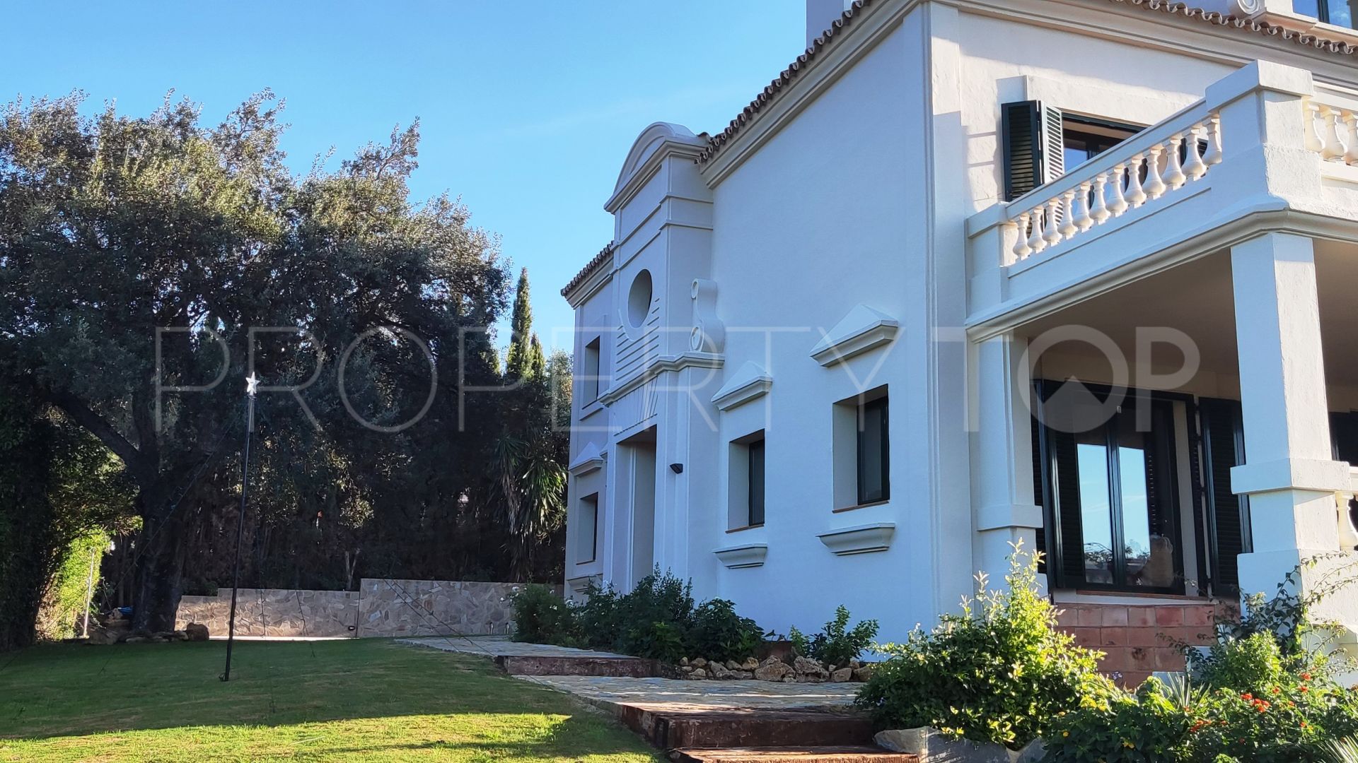 Semi detached villa for sale in Sotogolf