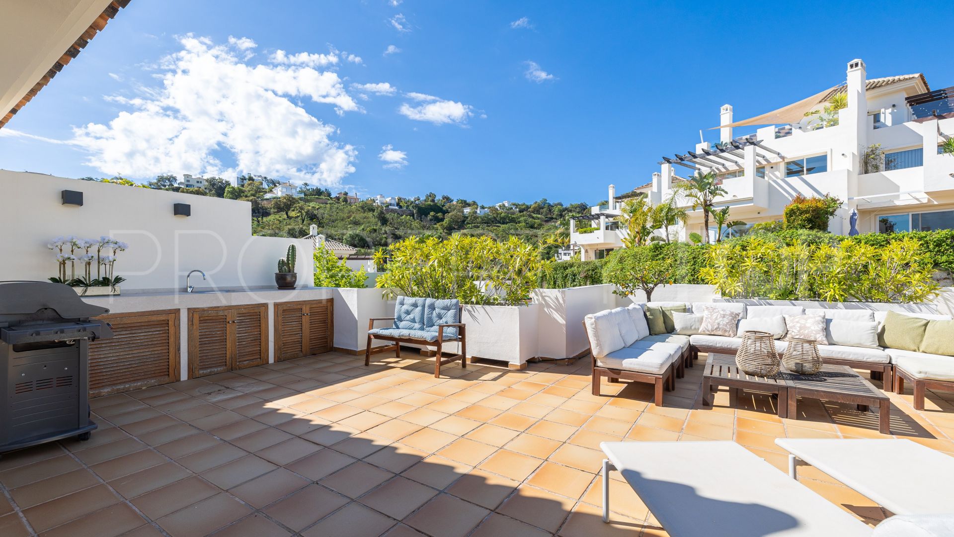 Penthouse in La Mairena for sale