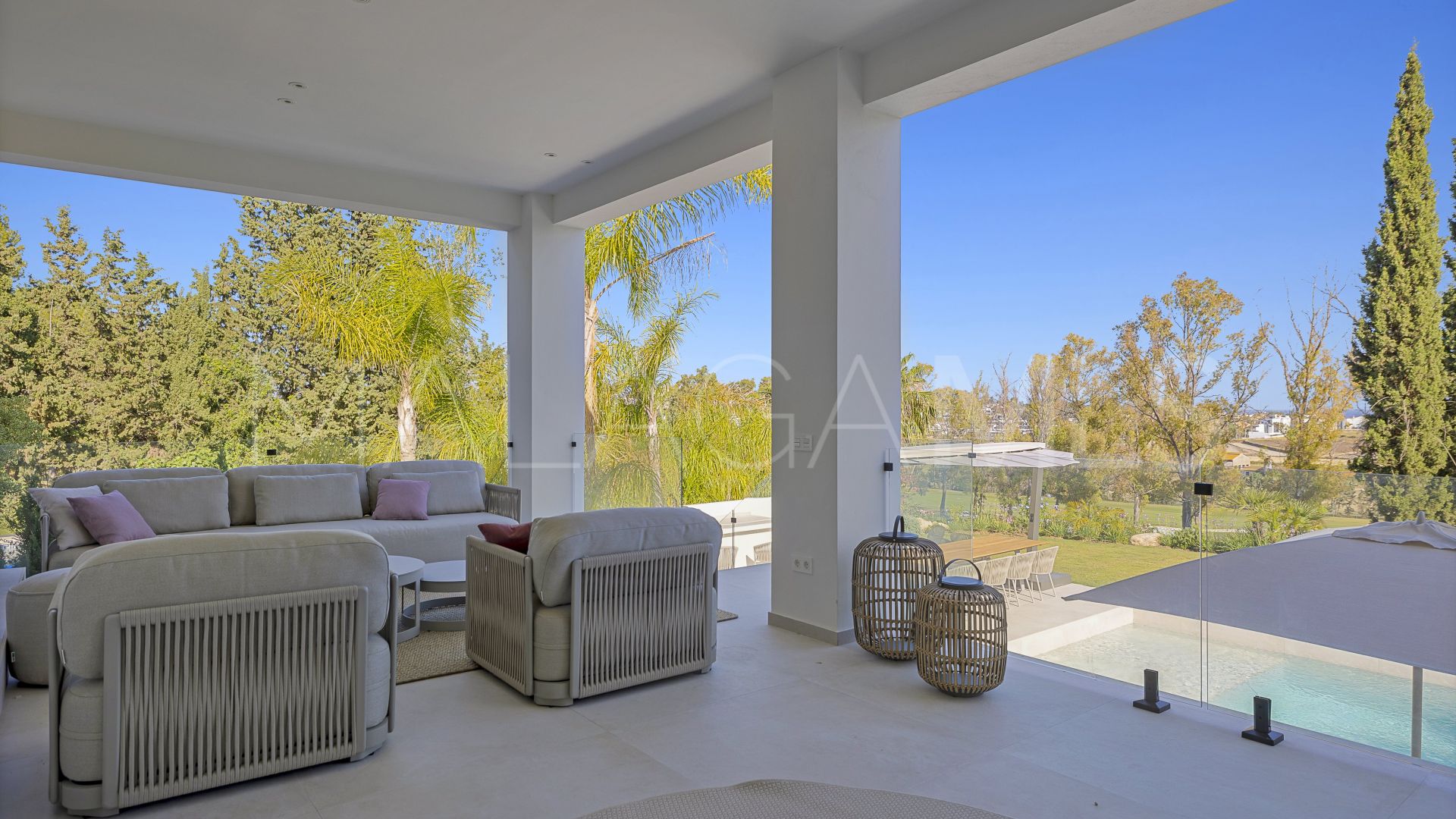 Villa for sale in Atalaya Golf