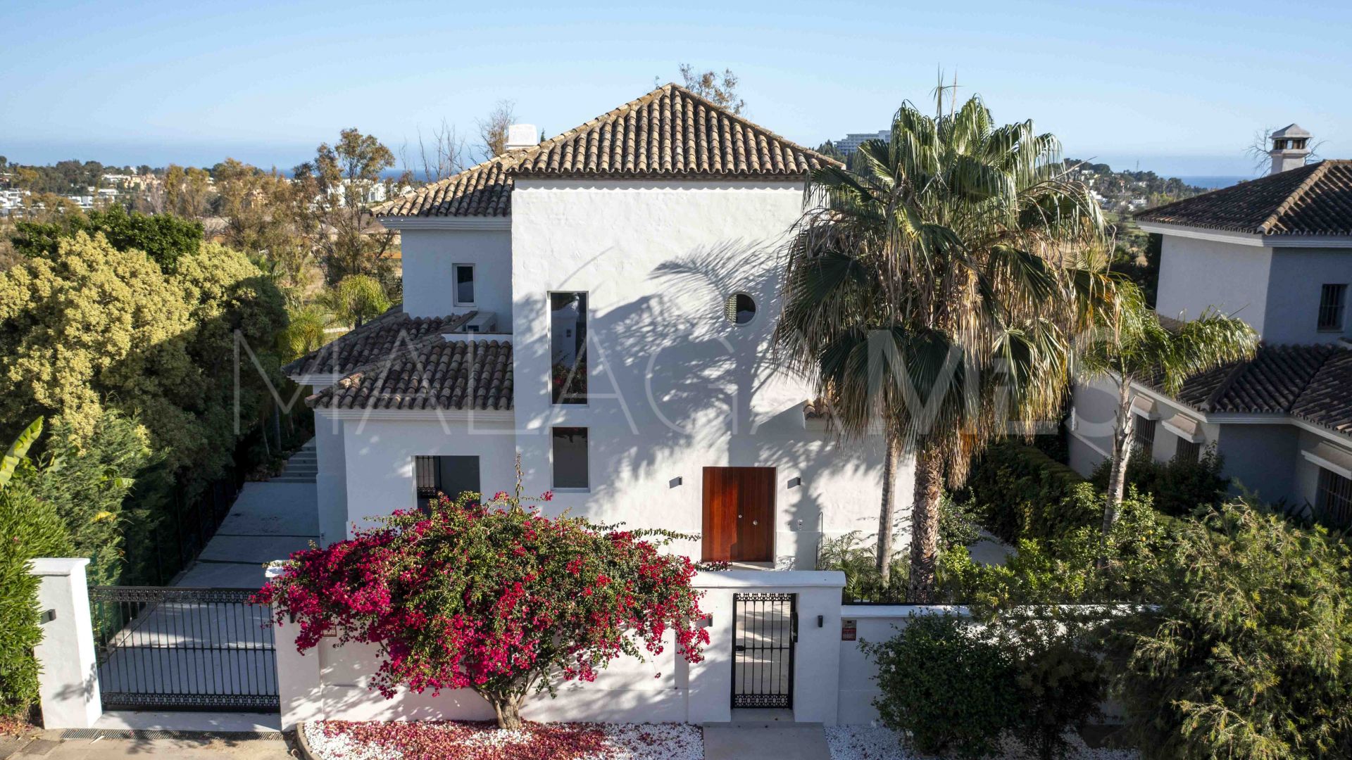 Villa for sale in Atalaya Golf