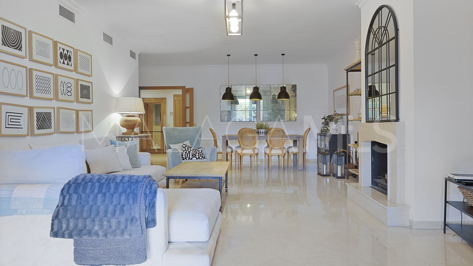 Ground floor apartment with 3 bedrooms for sale in San Pedro de Alcantara