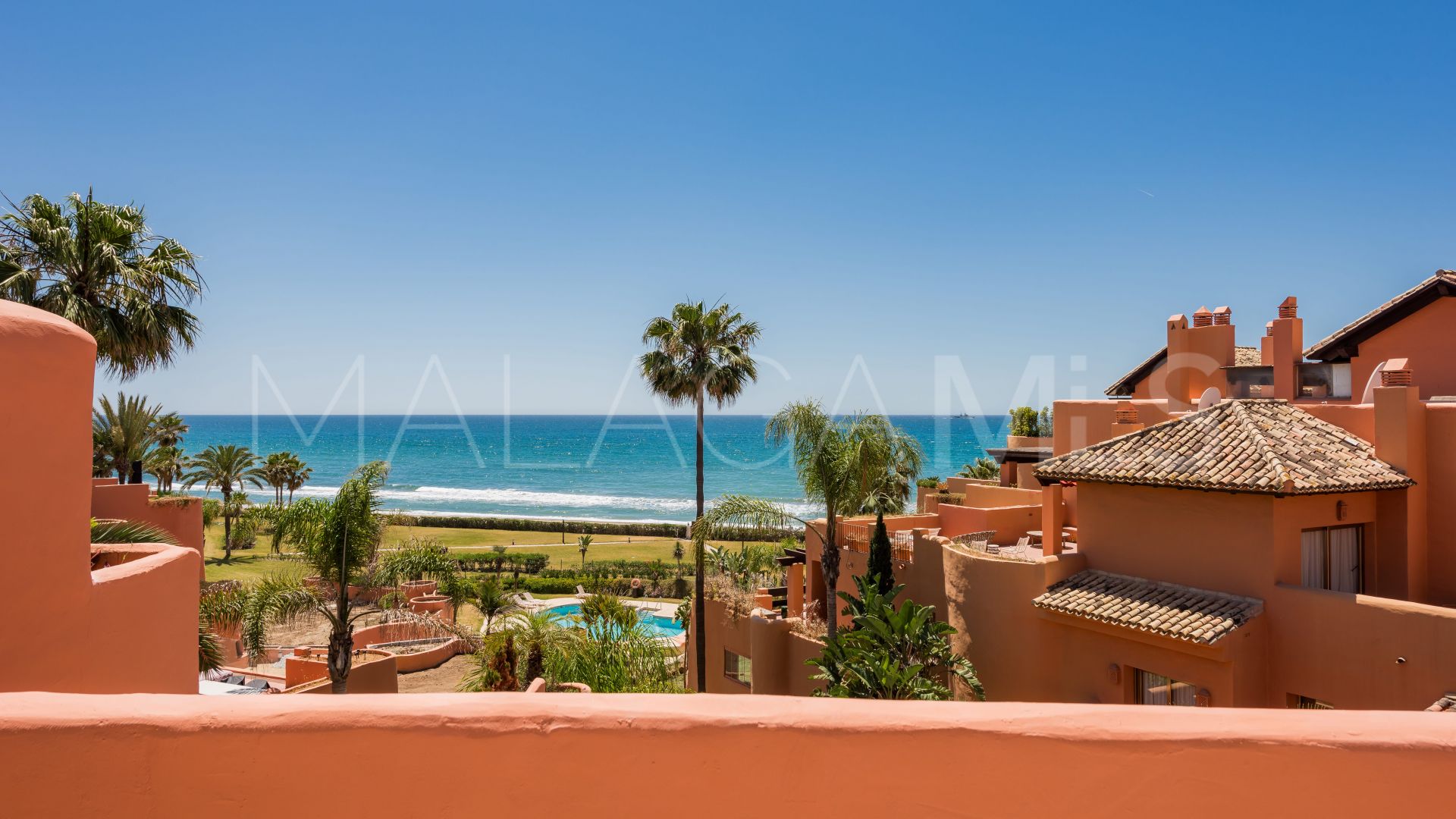 Atico duplex for sale in Marbella Este