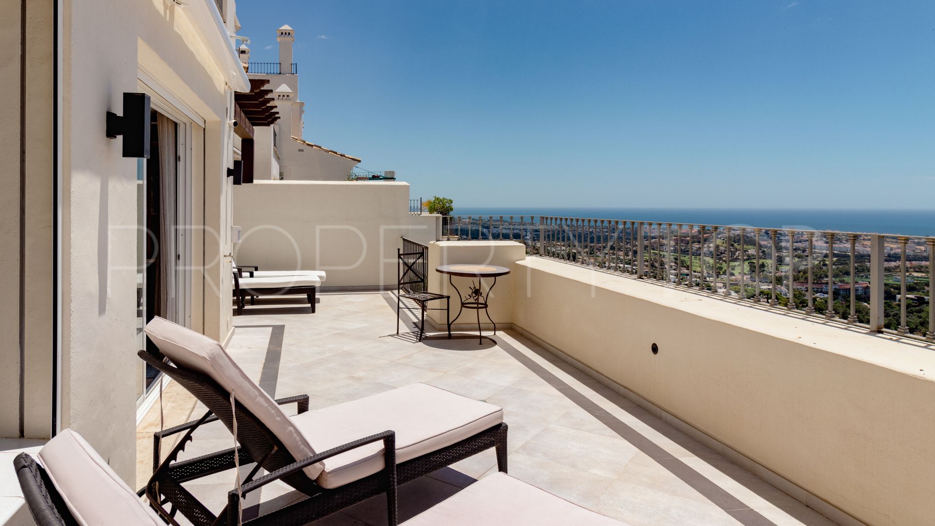 Buy Las Colinas de la Heredia duplex penthouse with 6 bedrooms