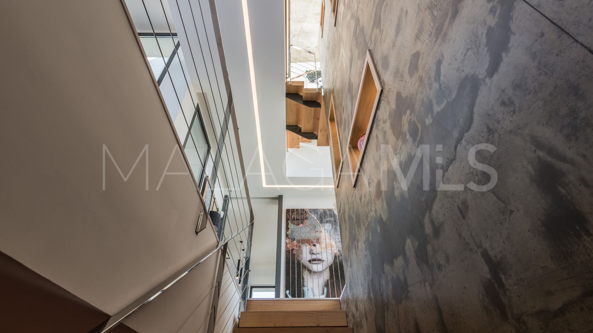 Villa for sale in Golden Mile