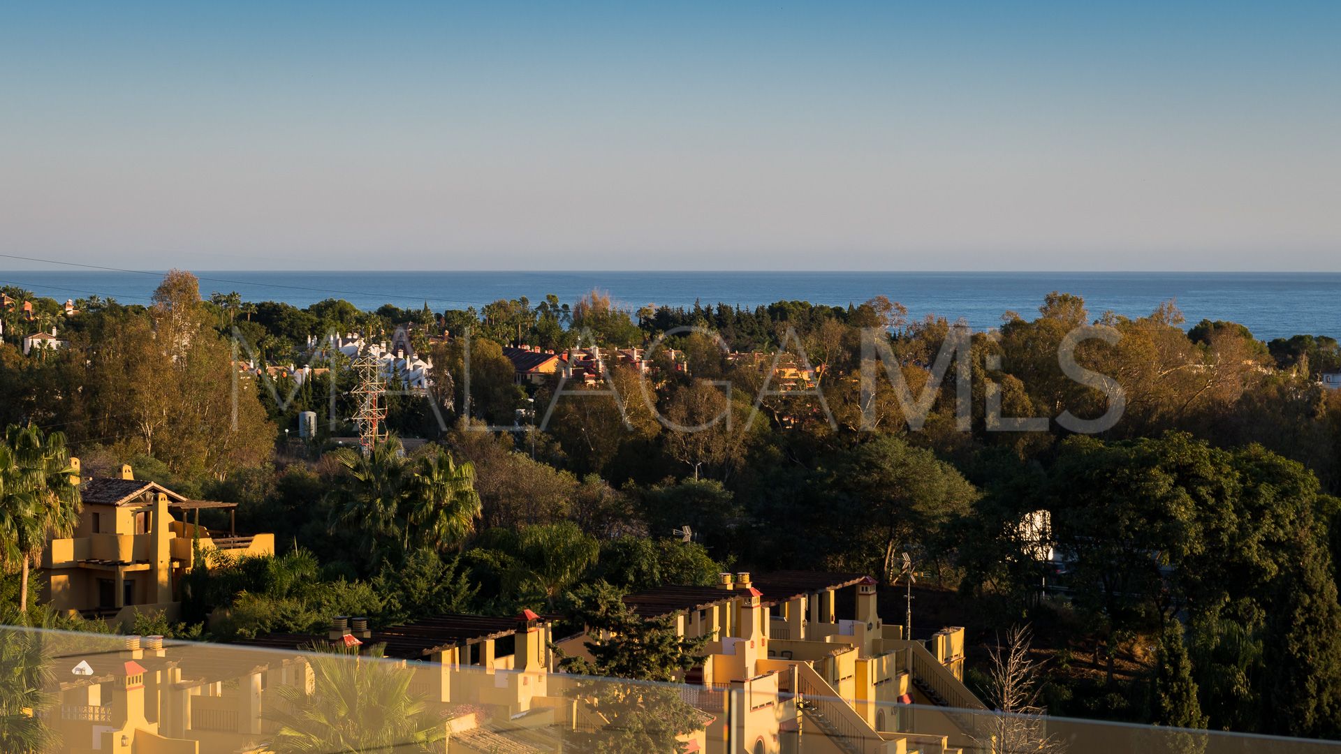 Villa for sale in Golden Mile