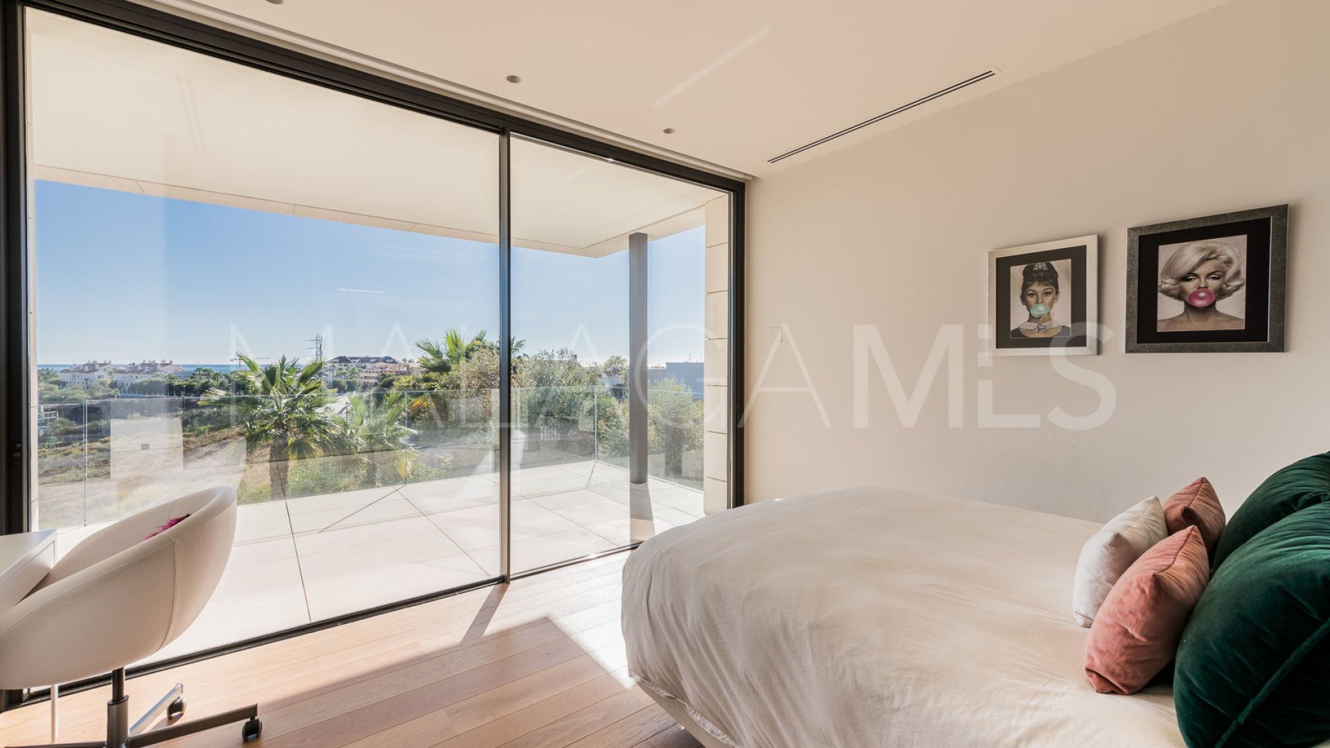 Villa for sale in Golden Mile