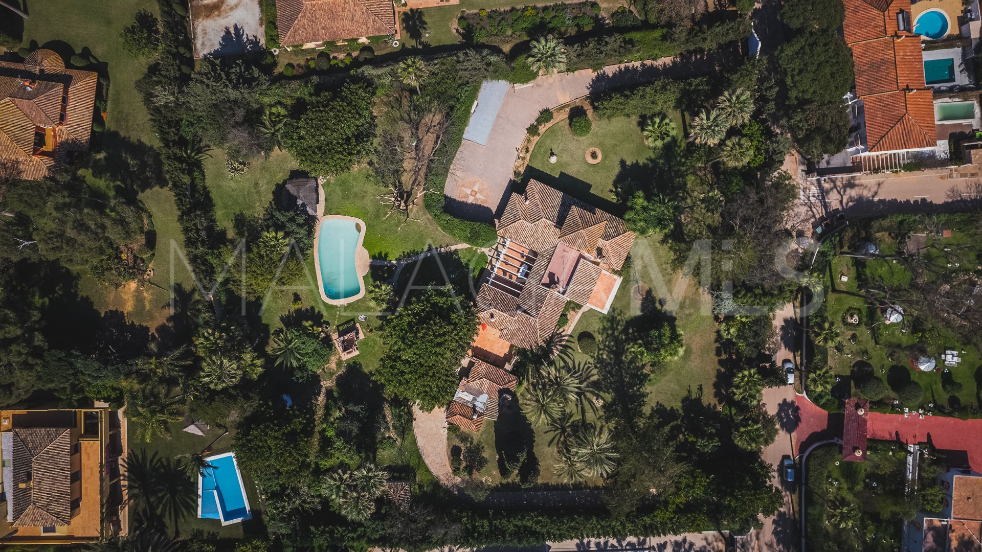 Plot for sale in Guadalmina Baja