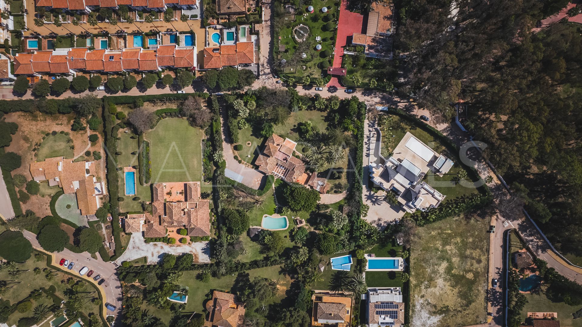 Plot for sale in Guadalmina Baja