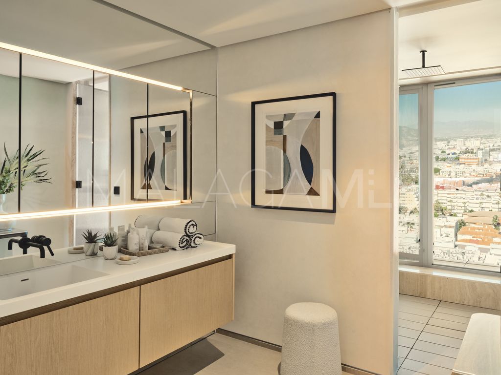 Atico duplex de 4 bedrooms for sale in Malaga