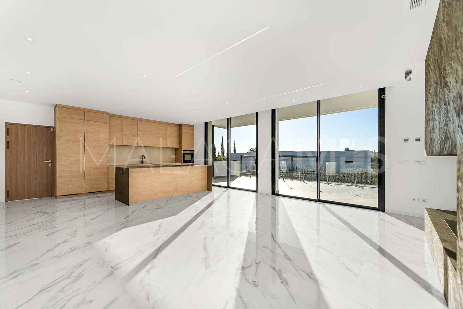 Villa for sale in Paraiso Alto