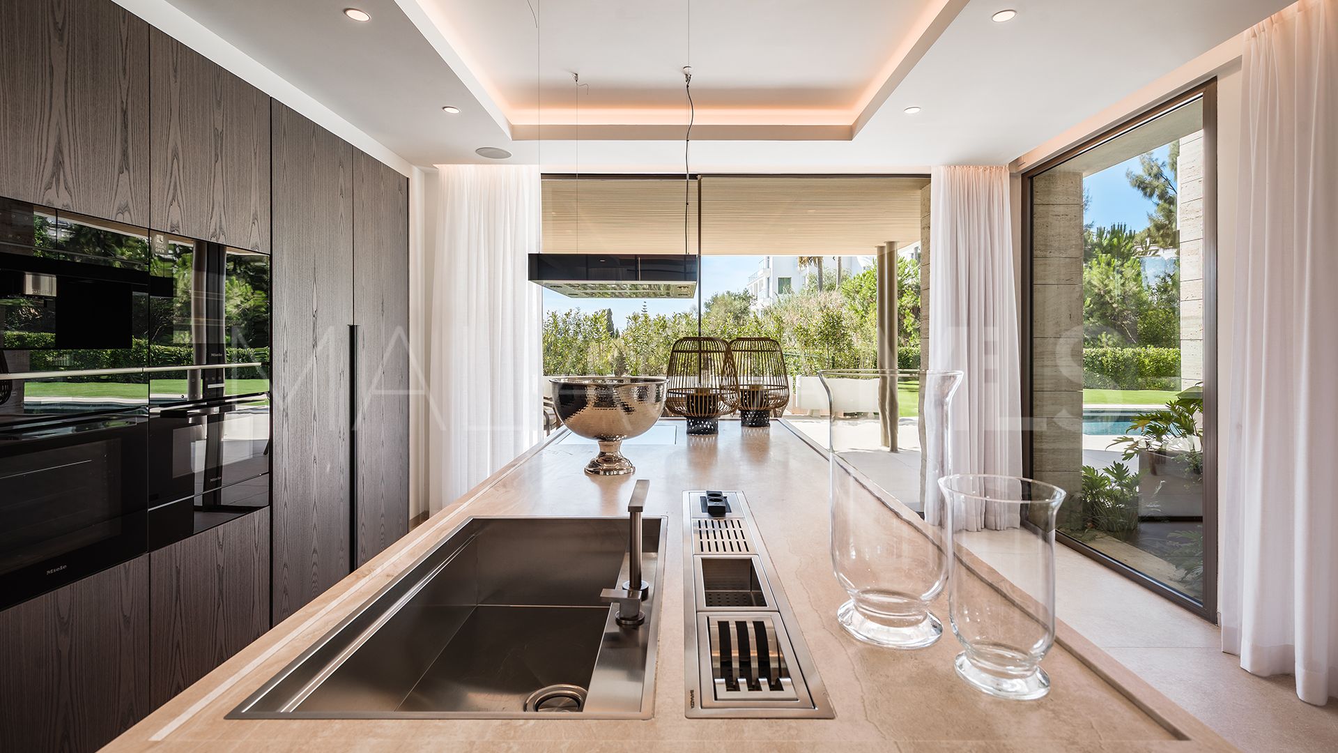 For sale villa with 5 bedrooms in Paraiso Alto