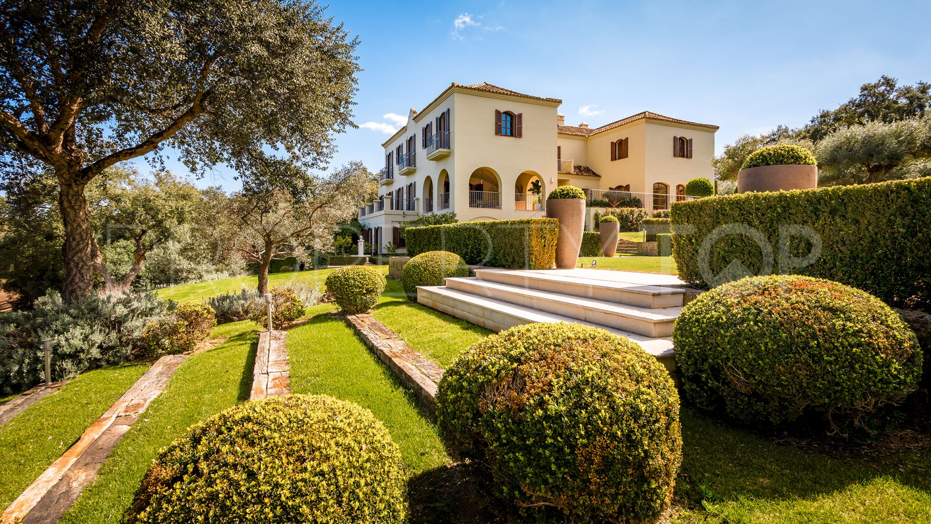 Villa en venta en San Roque Golf
