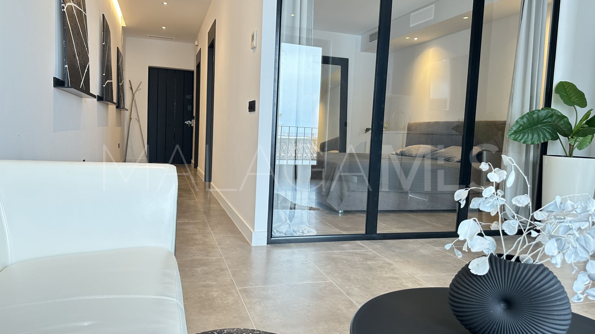 Wohnung for sale in Marbella - Puerto Banus