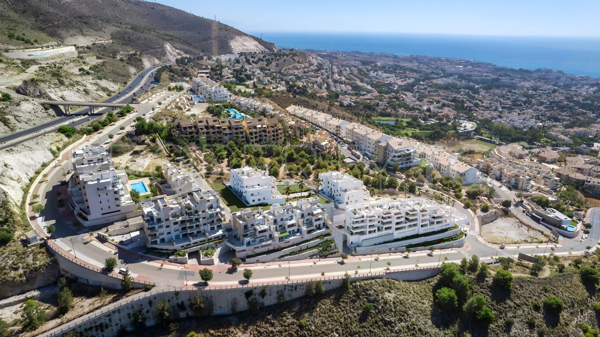 For sale penthouse in Benalmadena with 2 bedrooms