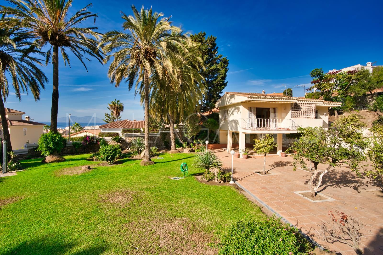 Villa de 9 bedrooms a la venta in Rincón de la Victoria