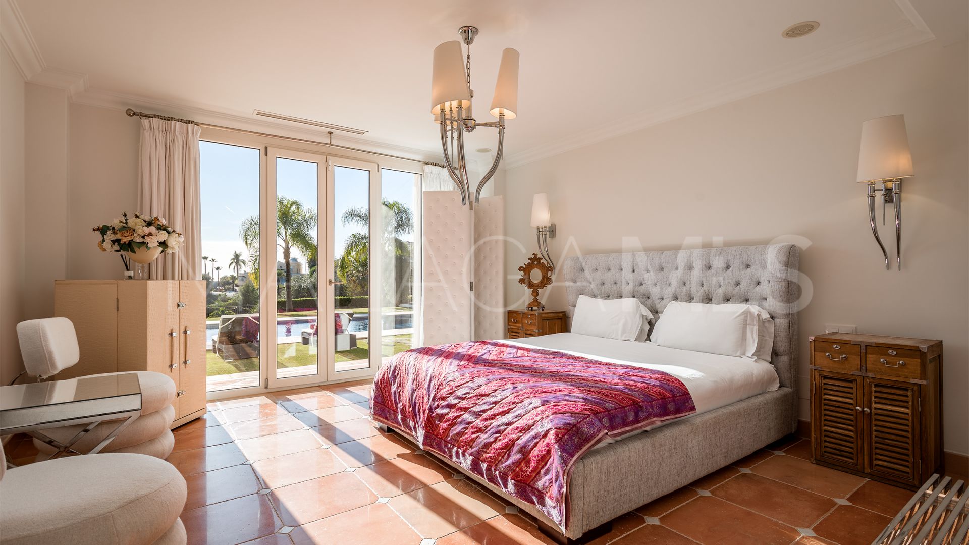 Villa with 7 bedrooms for sale in Marbella Hill Club