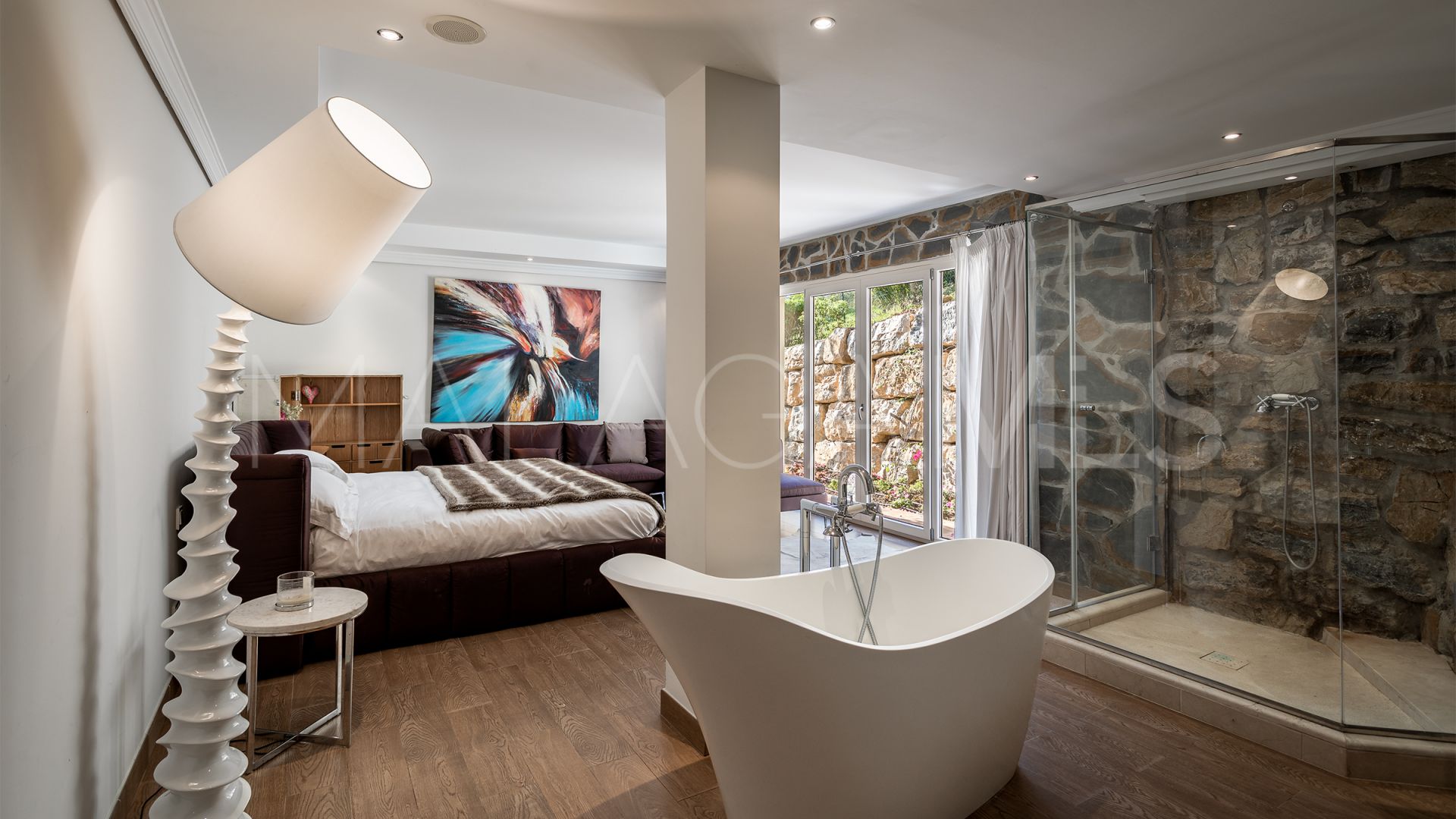 Villa for sale in Marbella Hill Club
