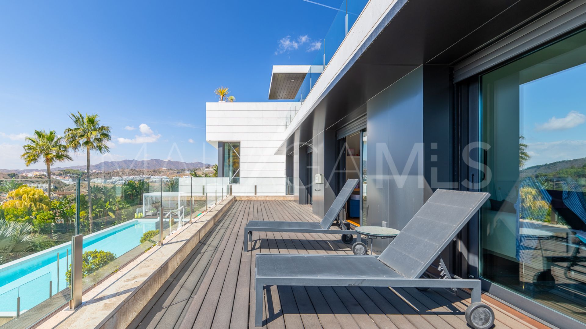 Villa with 8 bedrooms for sale in Malaga - Este