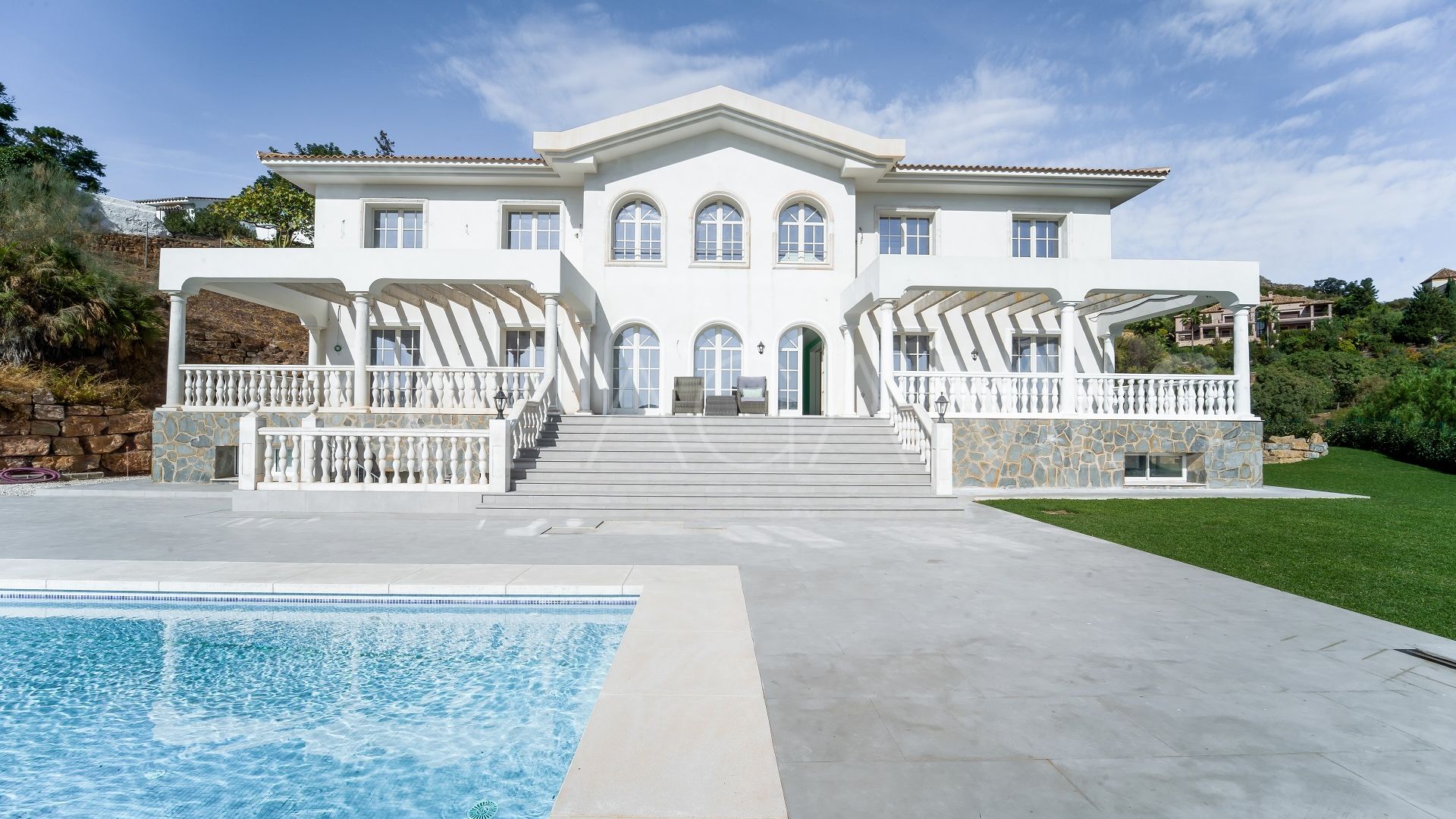 Villa for sale in Marbella Club Golf Resort with 6 bedrooms