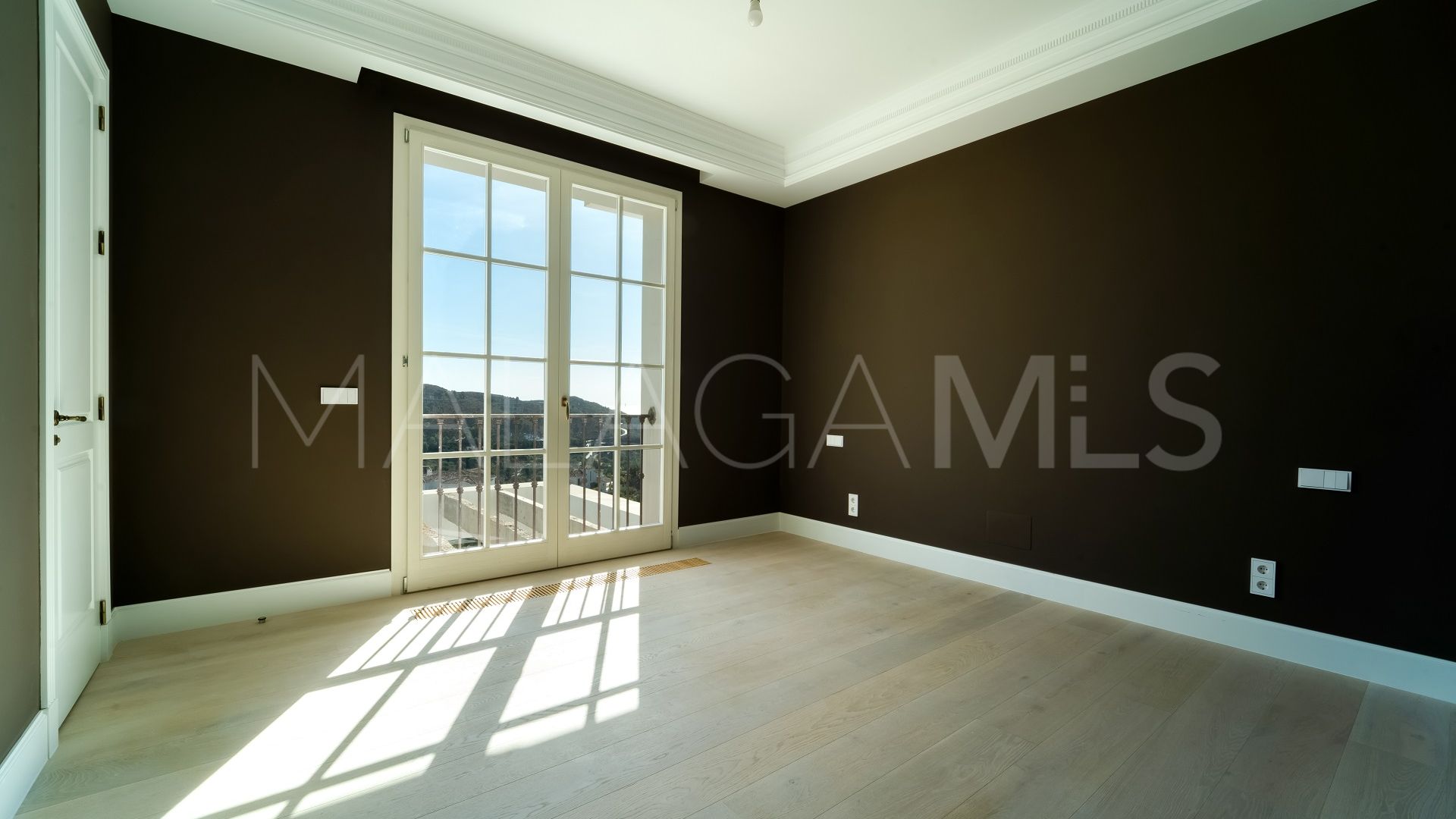 Villa for sale in Marbella Club Golf Resort with 6 bedrooms