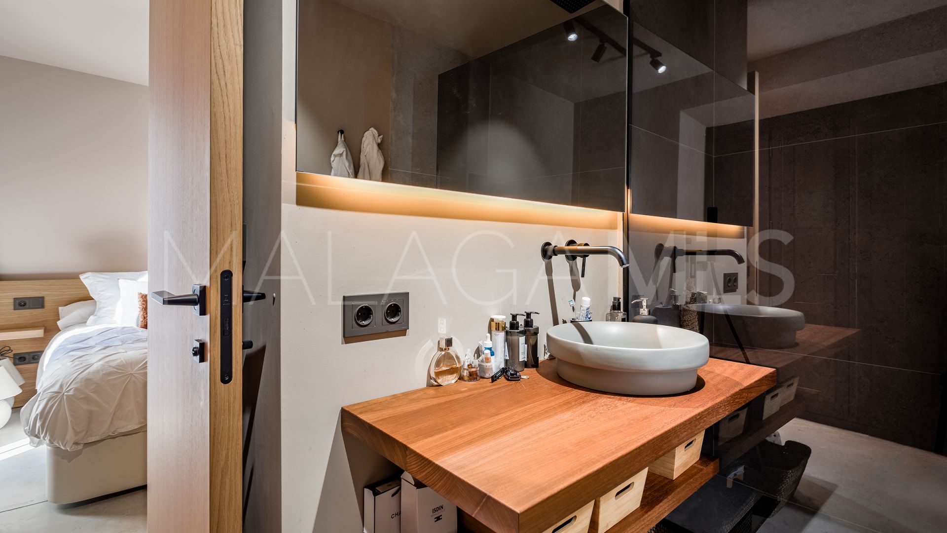 Town house for sale in El Naranjal