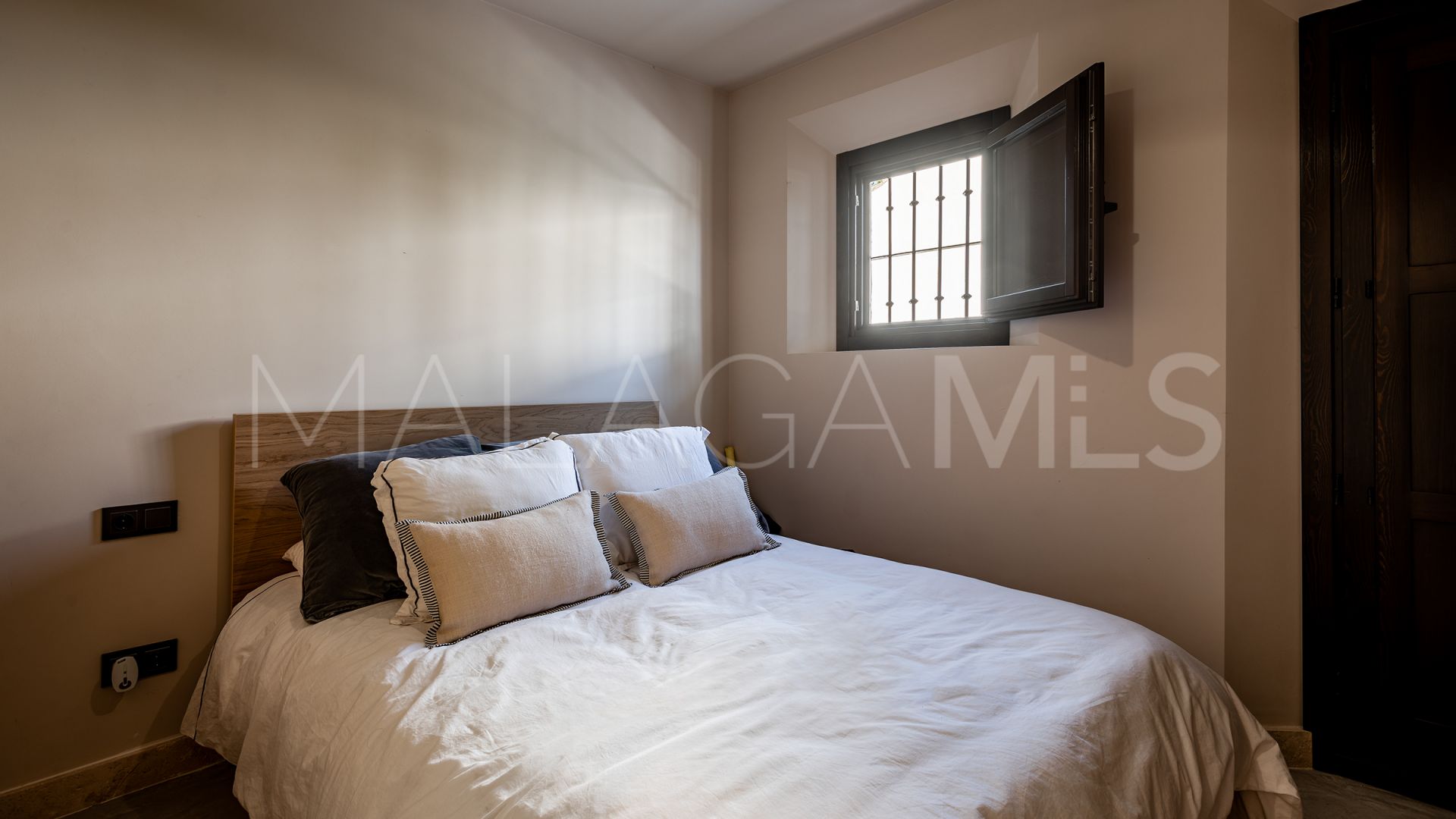 Town house for sale in El Naranjal