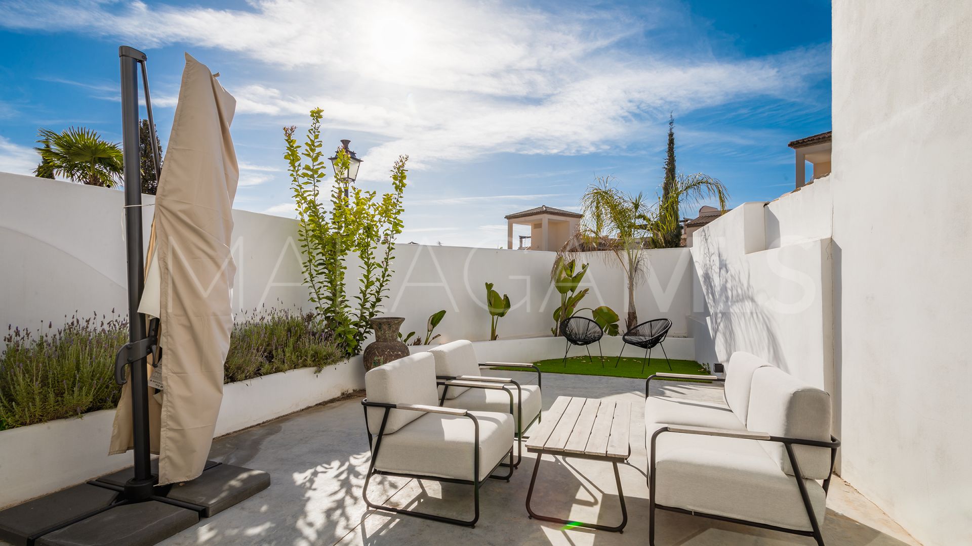 Town house for sale in El Naranjal