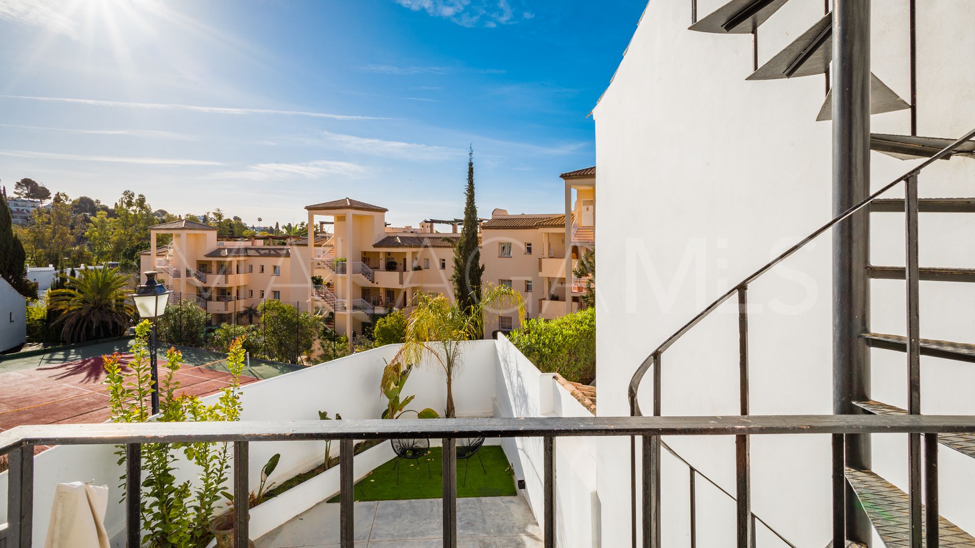 Town house for sale in El Naranjal