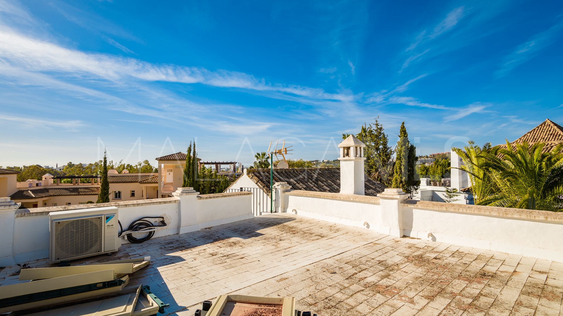 Town house for sale in El Naranjal