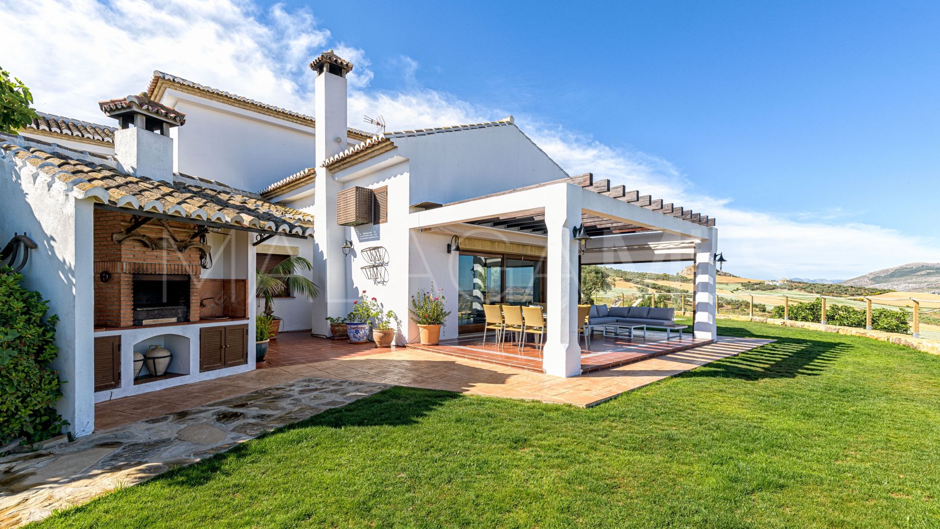 Finca for sale in Antequera