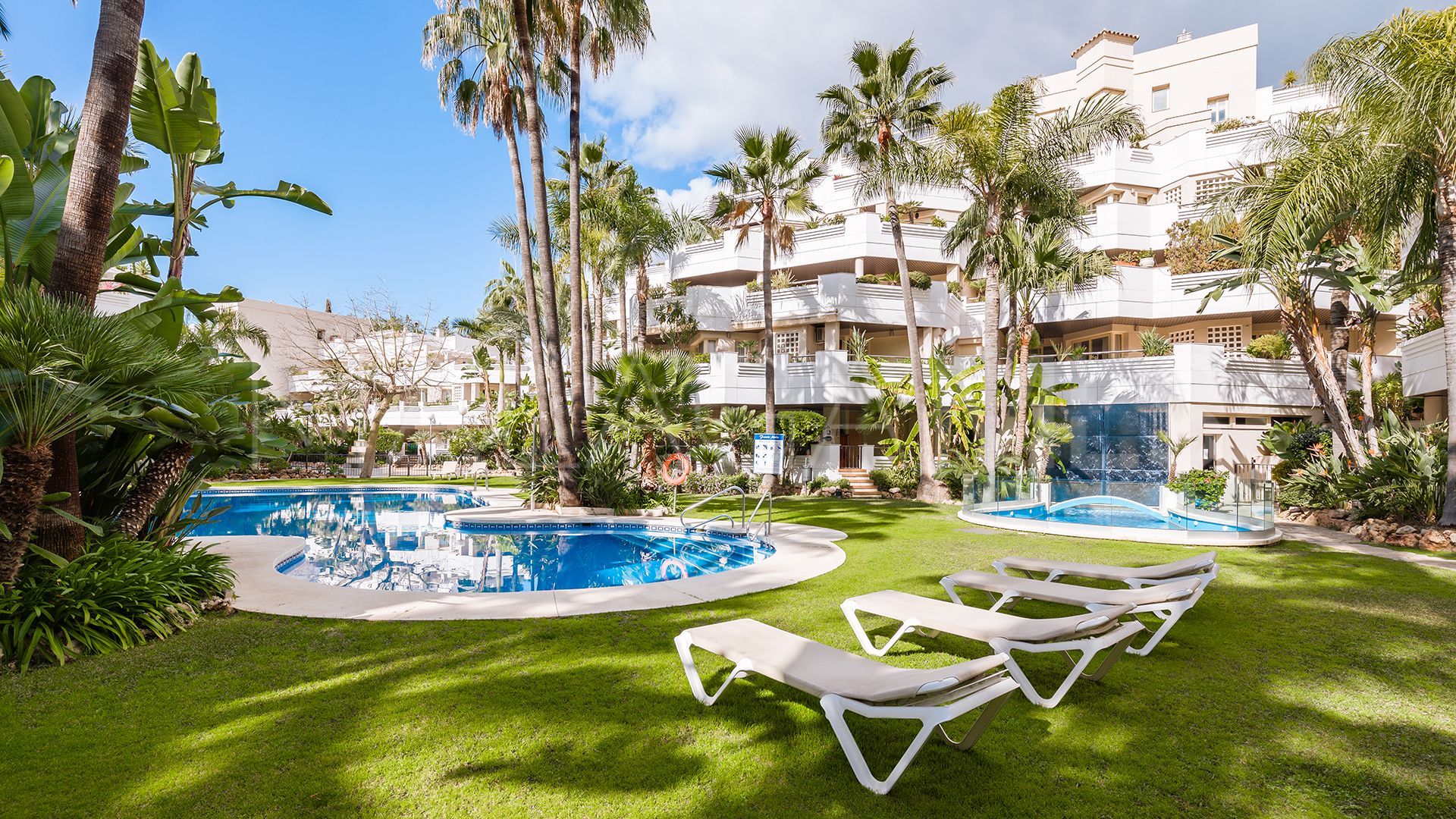 Fuente Aloha, Ático de 3 bedrooms a la venta
