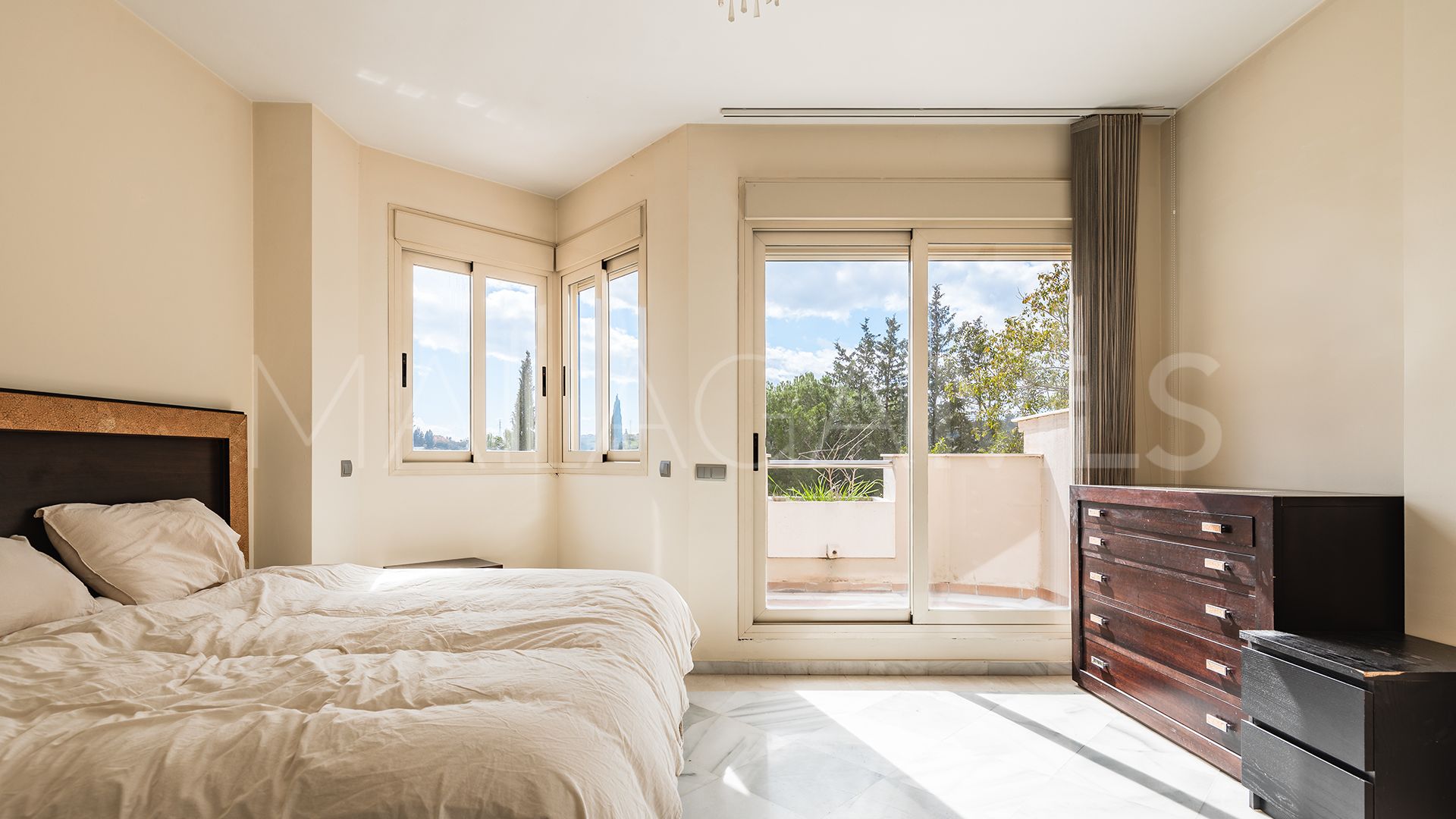 Fuente Aloha, Ático de 3 bedrooms a la venta