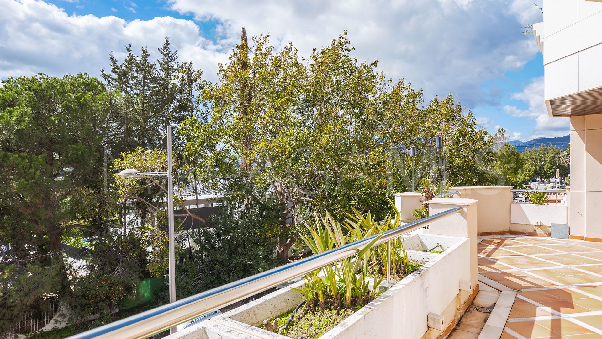 Fuente Aloha, Ático de 3 bedrooms a la venta