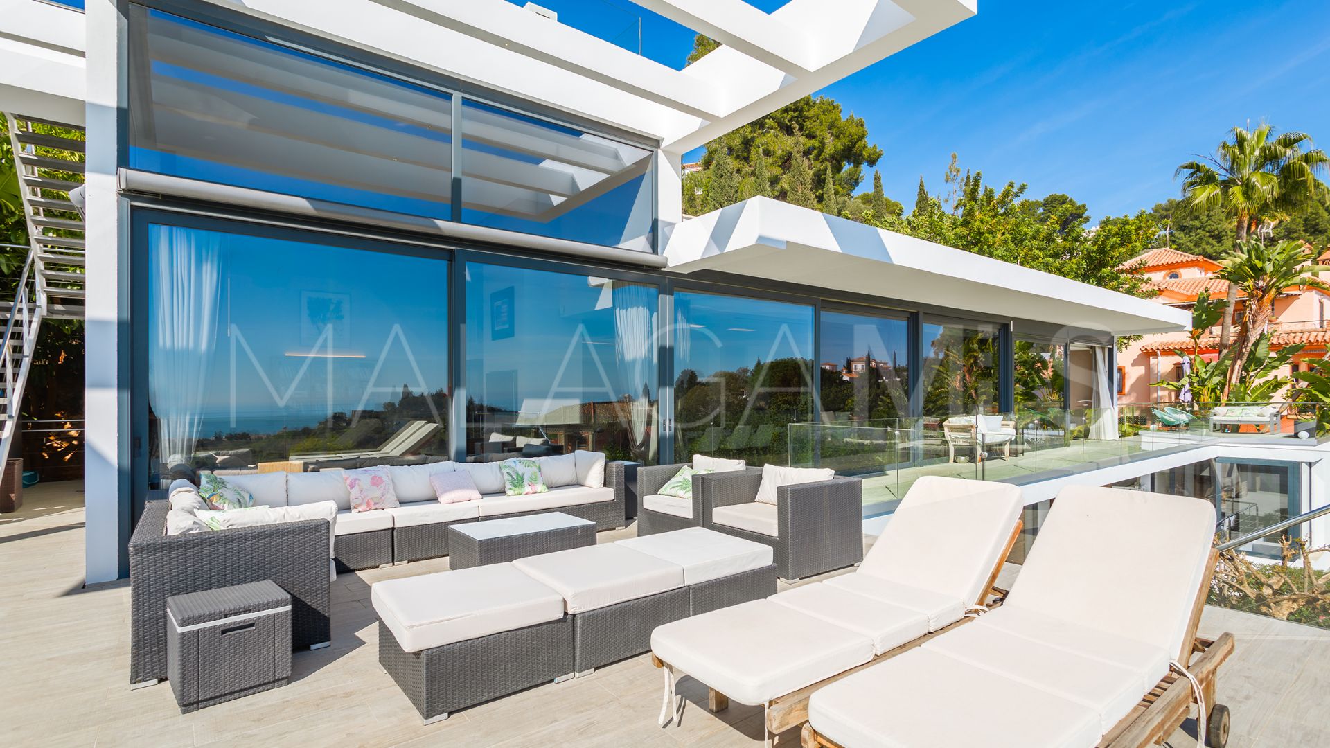 For sale villa with 5 bedrooms in La Montua
