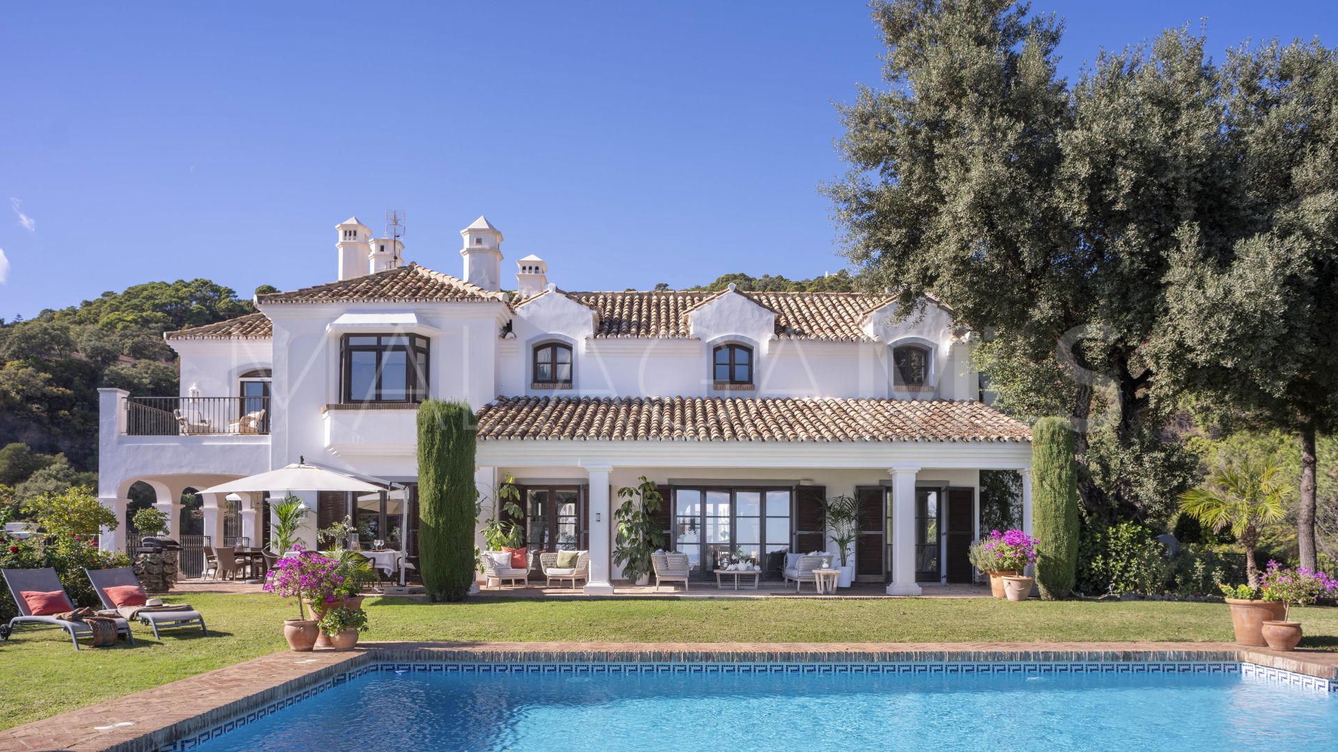 El Madroñal, villa a la venta de 7 bedrooms