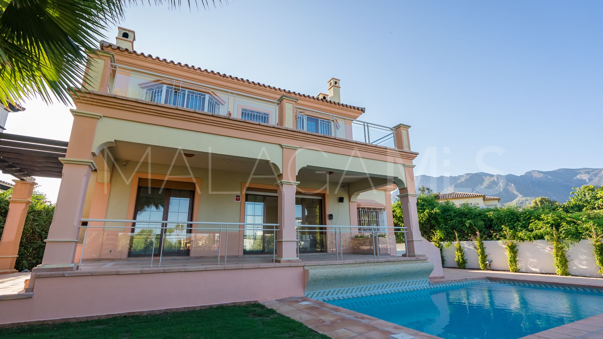 Se vende villa with 4 bedrooms in Marbella Centro