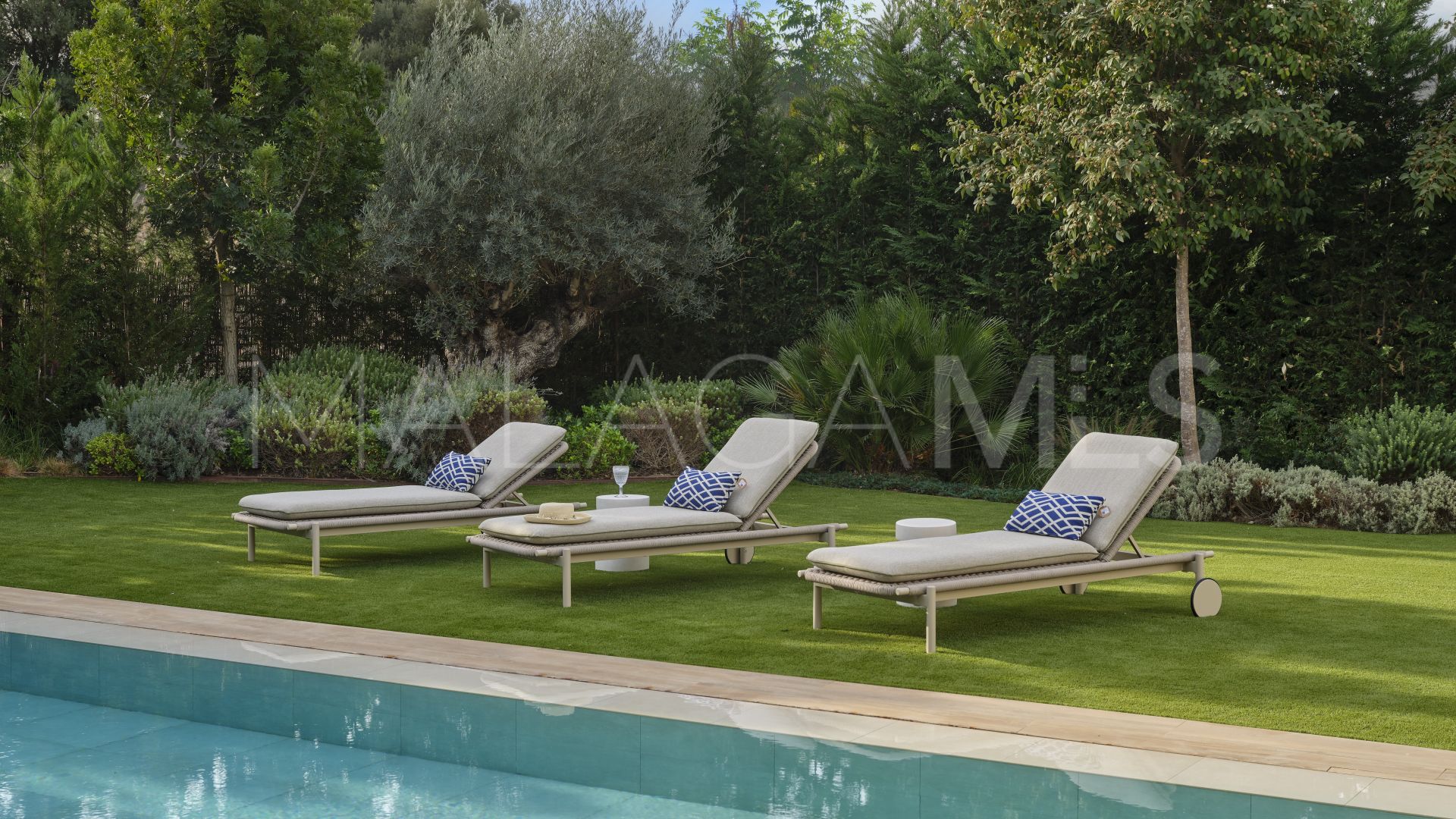 Villa with 5 bedrooms for sale in El Paraiso