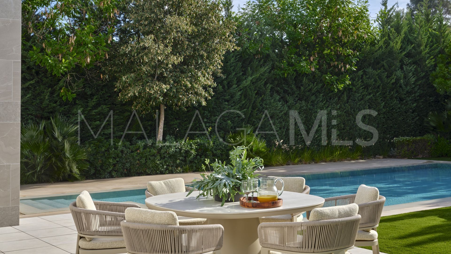 Villa with 5 bedrooms for sale in El Paraiso