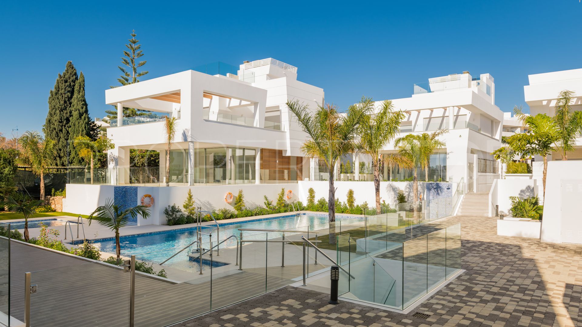Villa a la venta de 4 dormitorios en San Pedro de Alcantara