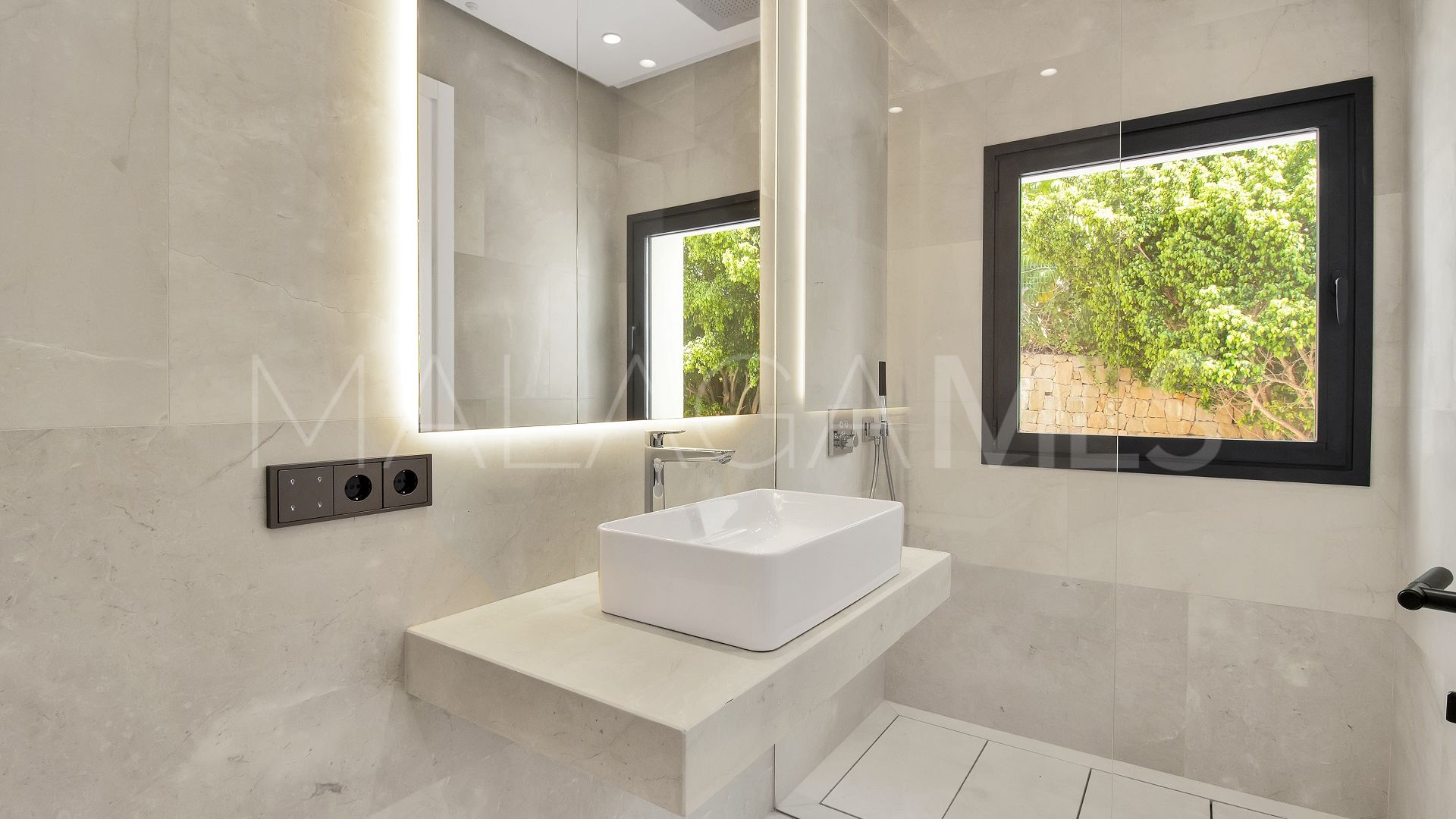 Se vende villa in Sierra Blanca