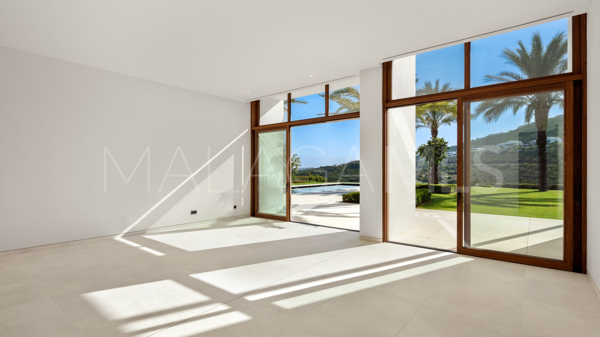 Casares Montaña 6 bedrooms villa for sale