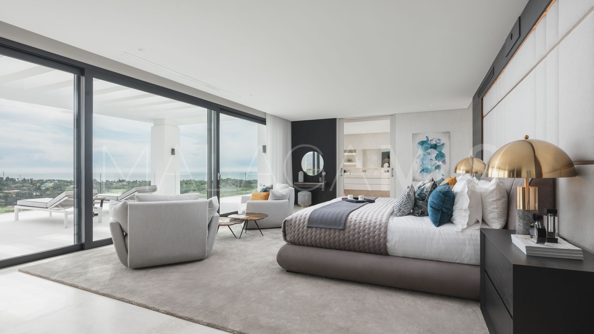 Villa for sale in Paraiso Alto