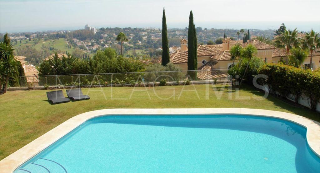 Villa for sale in Paraiso Alto