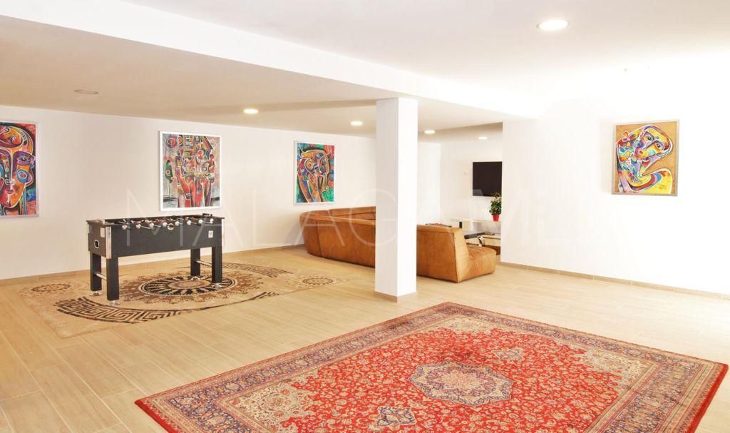 Villa for sale in Paraiso Alto