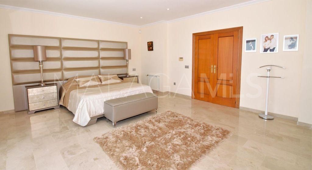 Villa for sale in Paraiso Alto