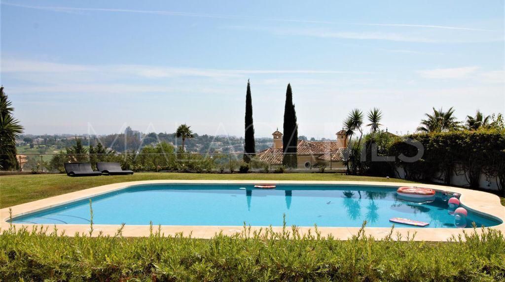Villa for sale in Paraiso Alto