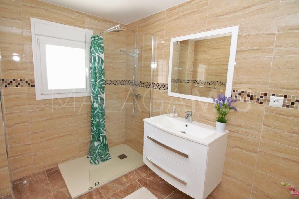 Villa for sale in Paraiso Alto