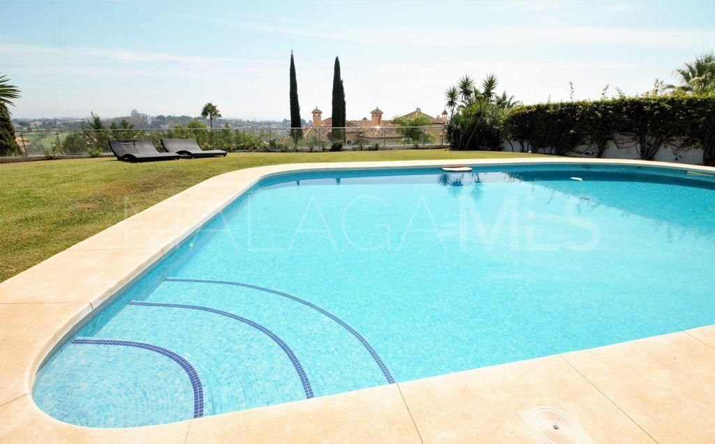 Villa for sale in Paraiso Alto