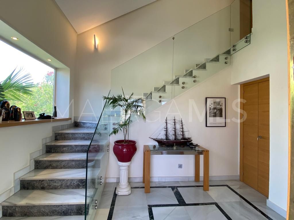 Villa for sale in Los Naranjos de Marbella